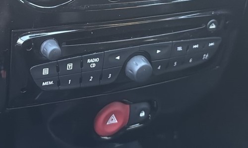 Renault clio 5dr 2009 - 5dr,