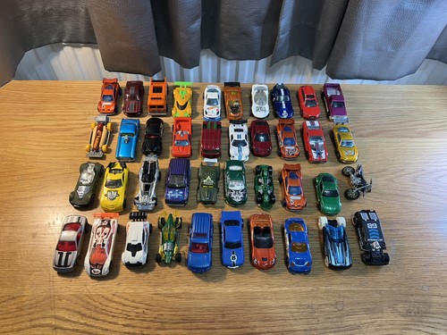 Hot wheels cars joblot bundle - cars,
