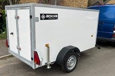 Van Trailer Boxxa 845SU - 8' x 4' x 5' - Single Axle - Unbraked -750kg - Doors