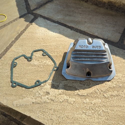 Cover head rocker - head,