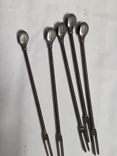 White metal golf club - metal,