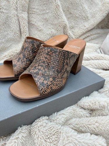 Comfortable stylish leather - comfortable,,