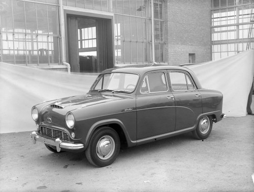 Austin a50 motor show - austin, 1956
