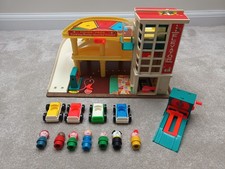 Vintage Fisher Price Garage