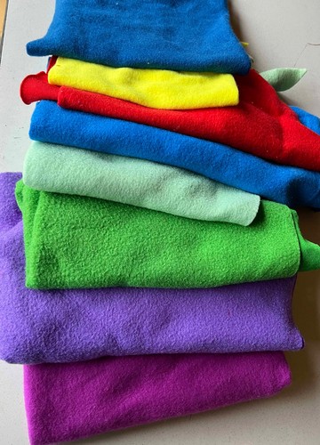 Antron fleece 75 - 13.75, oz