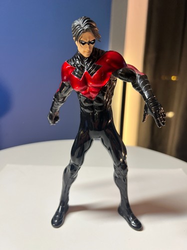 Kotobukiya artfx nightwing - artfx+,