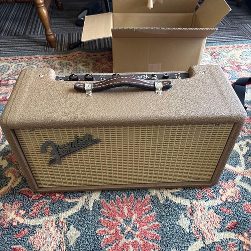 Fender reverb brown tolex - '63,