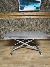 Dwell Salire Extending Coffee