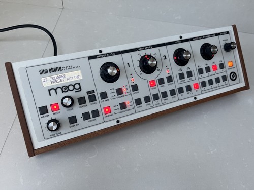 Moog slim phatty - slim,