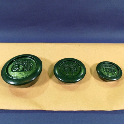 Avery weights 3 - x,