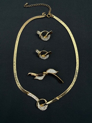 Vintage attwood sawyer - attwood, gold