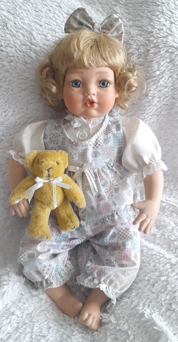Alberon vintage porcelain doll - vintage,