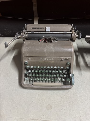 Royal vintage typewriter - vintage,