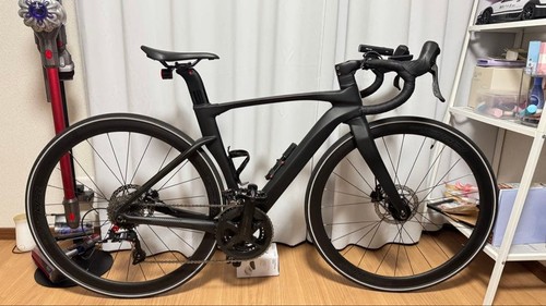 Carbon road bike - matte, black