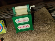 Sylvanian Families Vintage Washing Machine Mangle, UK 1989