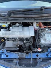 TOYOTA YARIS MK3 HYBRID 2015