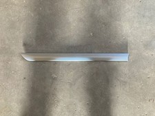 Breaking Lexus RX 330 - 350 - 400H 2005 Right  rear door trim molding 