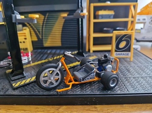 Scale drift trike diorama - drift,