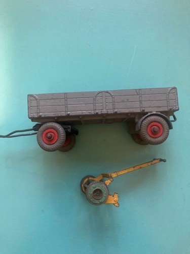 Dinky toys 551 - dinky, and