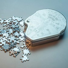 STAR WARS  millennium falcon