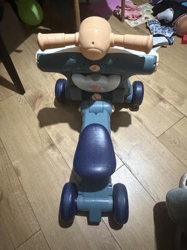 Kids ride on - in, motorcycle
