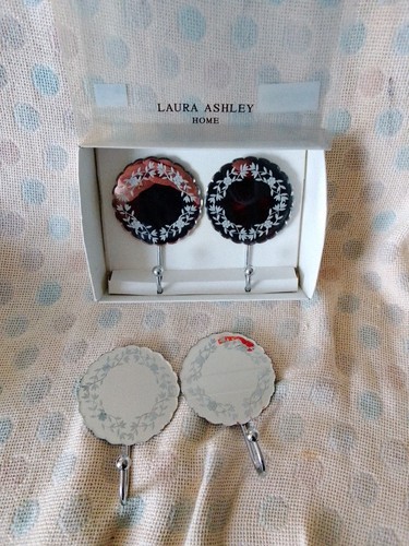 Laura ashley mirrored hooks - laura,