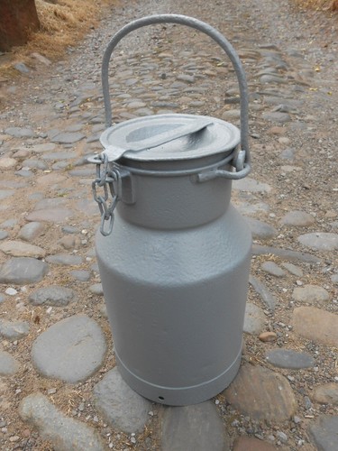 Antique rustic milk - ,
