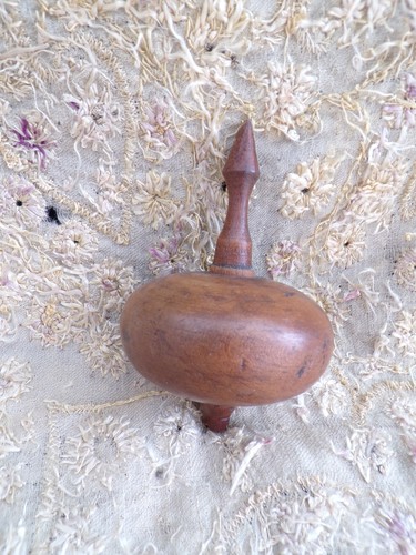 Antique vintage - antique,