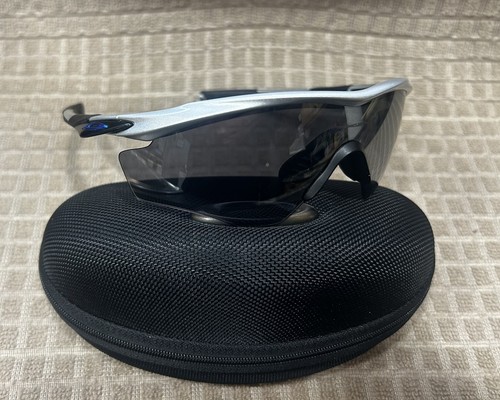 Oakley frame sunglasses - m2, xl