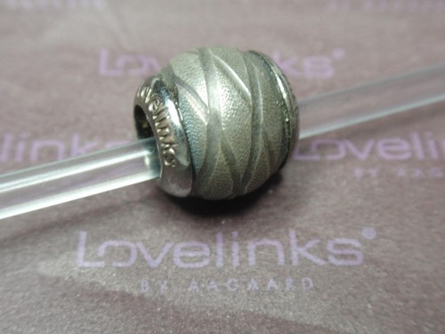 Genuine lovelinks - **, *