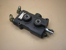 Wheel Horse 520-H 520-HC 518-H 516-H 416-H Tractor Hydraulic Lift Valve 114000