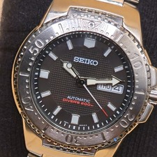 Gents Seiko 7S26-01XO  Dark