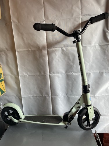 Micro speed deluxe scooter - deluxe,