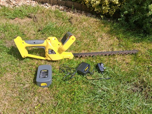 Challenge 18v cordless hedge - cordless,