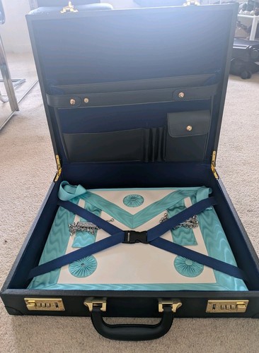 Freemasons masonic worshipful - freemasons,