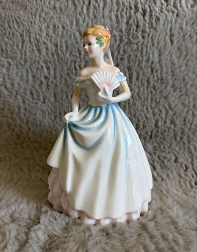 Royal doulton claire - royal, hn