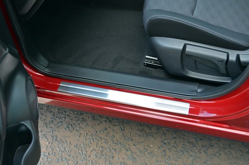 Chrome door sill trim - chrome,