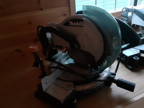 Makita mls100 compound - makita,