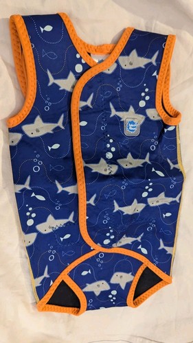 Baby swimming splash - swimming,
