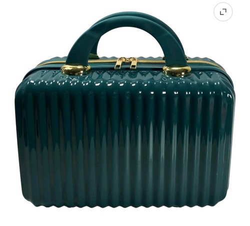 Hard shell green cosmetic - hard,