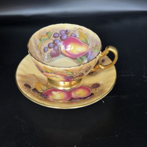 Aynsley orchard gold cup - aynsley,