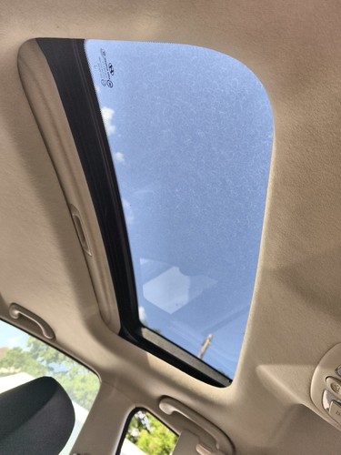 Hyundai i10 2011 2013 sunroof - hyundai,