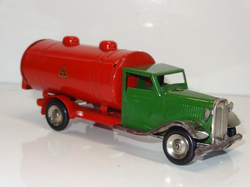 Triang minic 15m tanker - 15m,