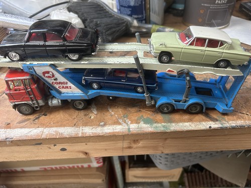 Corgi major toys - major,