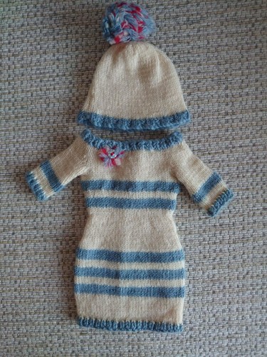 Knitted dress hat to fit - hat,