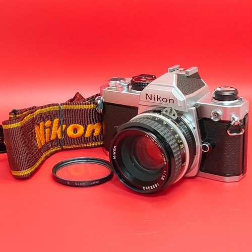 Near mint strap nikon fm - "near,