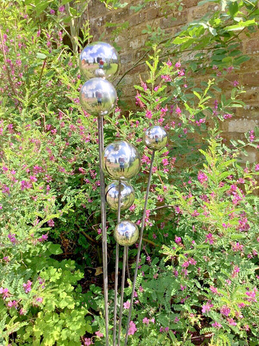 Silver gazing ball spray - ball,