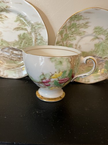 Elegant vintage salisbury fine - salisbury,
