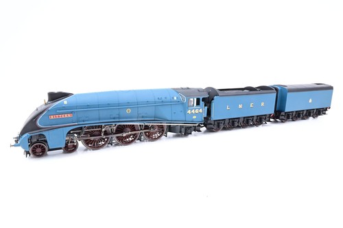 Hornby gauge r3771 lner a4 - gauge,
