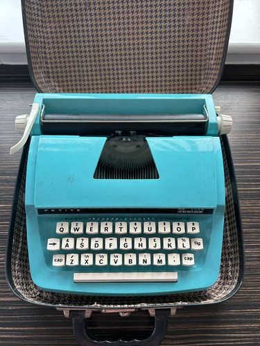 Vintage petite luxe junior - de,